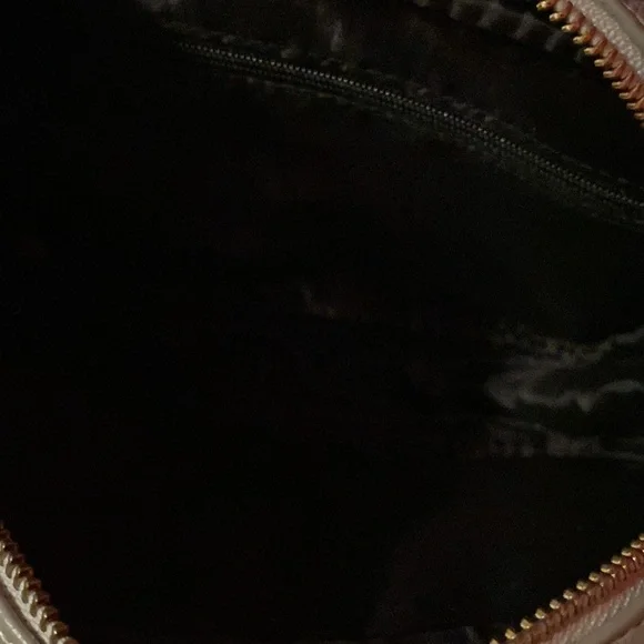 Victoria’s Secret purse - Picture 3 of 3